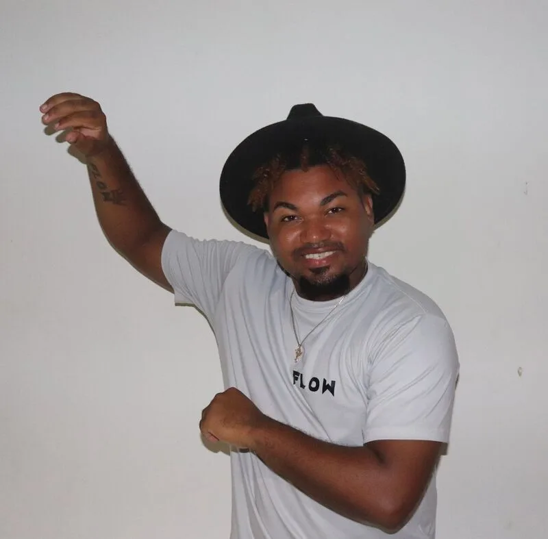 Yanluis – Instructor de bachata dominicana en Bachata Escape Cabarete